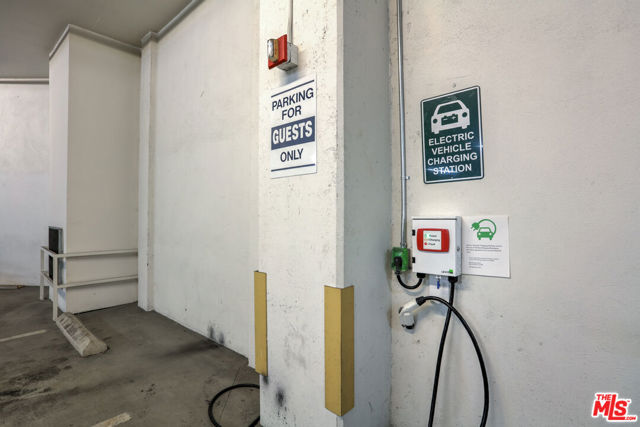 12222 WILSHIRE Boulevard, Los Angeles CA: https://media.crmls.org/mediaz/96ac41c0-3a4f-4e0d-b1b2-2612a8b0b3f3.jpg