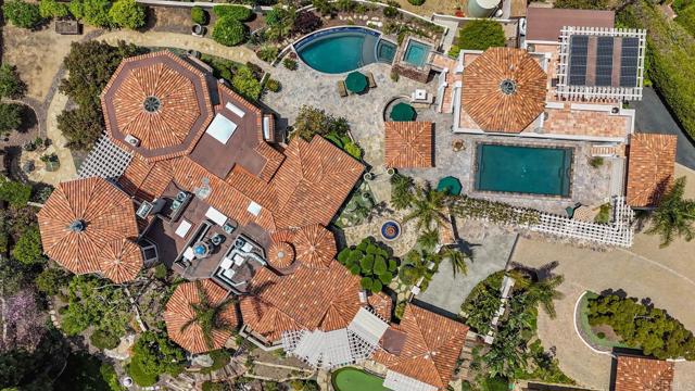 4652 Resmar Road, La Mesa CA: https://media.crmls.org/mediaz/96ad37ac-cf69-43ad-b9df-804f8b021ad8.jpg