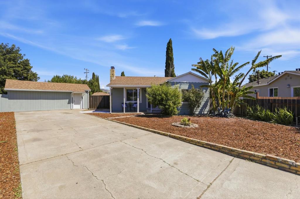 618 Genine Court