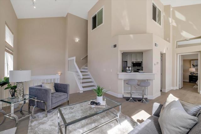 585 Shoal Circle,  CA: https://media.crmls.org/mediaz/96aee6e9-b06a-4eba-802c-2bdf03b45b42.jpg