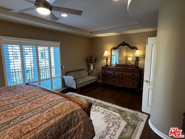 5338 Via Dolores, Newbury Park CA: https://media.crmls.org/mediaz/96b000f7-ed7c-4e81-b632-4e786c3630de.jpg
