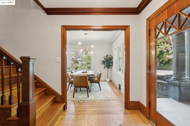 733 Carlston Ave., Oakland CA: https://media.crmls.org/mediaz/96b06f7e-e6b7-48c0-a45a-0719cc87f4c2.jpg
