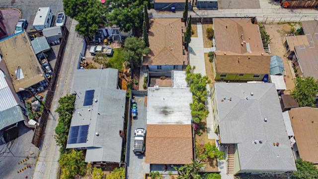 4332 Wilson Ave, San Diego CA: https://media.crmls.org/mediaz/96b10ae9-8532-4308-bd07-bb03e114a915.jpg