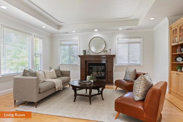1018 Loma Prieta Court, Los Altos CA: https://media.crmls.org/mediaz/96b29be7-451d-42bc-867d-5c7aff8329f0.jpg