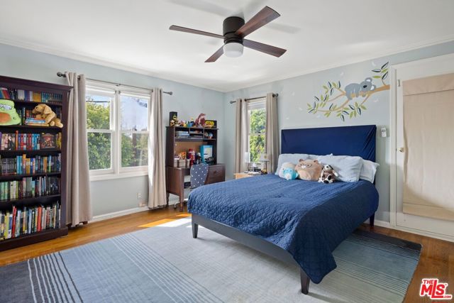 3067 Motor Avenue, Los Angeles CA: https://media.crmls.org/mediaz/96b2c8a0-d723-4bc2-867d-aac220231462.jpg