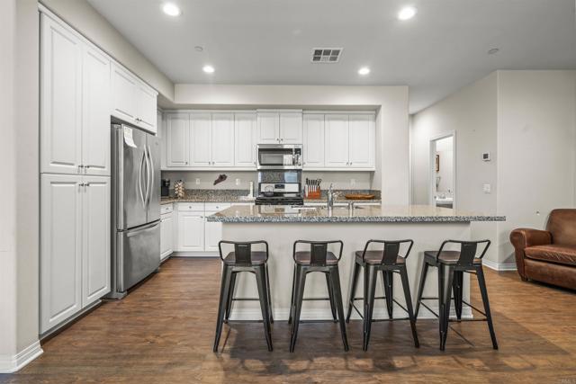 Detail Gallery Image 14 of 42 For 522 Heron Ln, Imperial Beach,  CA 91932 - 3 Beds | 2 Baths