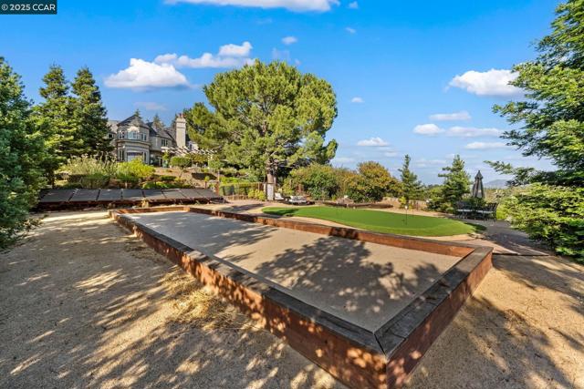 4860 Venner Rd, Martinez CA: https://media.crmls.org/mediaz/96b3a3cf-7d12-4856-b966-fe7b06698907.jpg