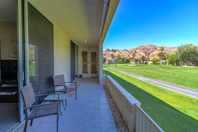 74 Lakeview Drive, Palm Springs CA: https://media.crmls.org/mediaz/96b3baa4-e375-4af2-abba-643d34f7c943.jpg