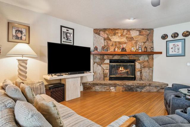 1366 E Verbena Drive, Palm Springs CA: https://media.crmls.org/mediaz/96b4b757-0bed-47d8-9c1c-ec27102240f7.jpg