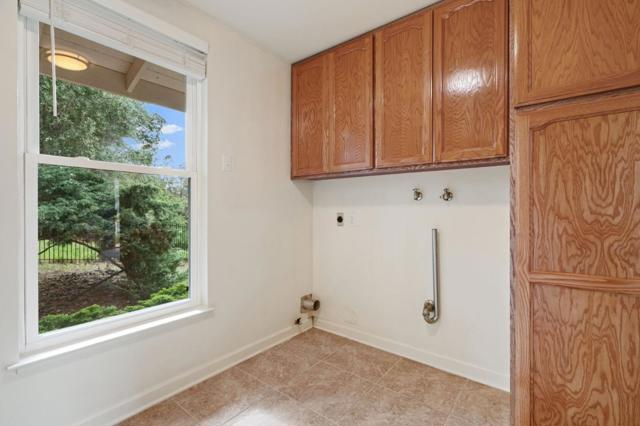 17121 Parkview Drive, Morgan Hill CA: https://media.crmls.org/mediaz/96b60364-06e9-415c-8057-b824d1404d55.jpg