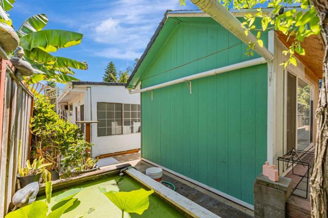 1087 Starlite Drive, Milpitas CA: https://media.crmls.org/mediaz/96b65c8d-7652-4293-98a9-398f2977e91e.jpg