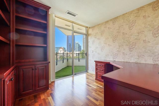 700 W Harbor, San Diego CA: https://media.crmls.org/mediaz/96b7070c-b6b8-4727-a58e-e3560699def4.jpg