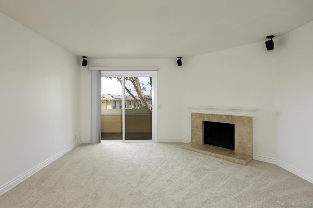 9949 Erma Rd - photo 2