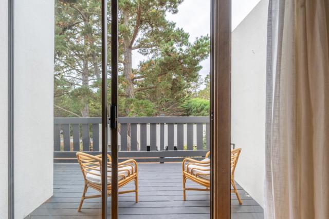 3600 High Meadow Drive, Carmel CA: https://media.crmls.org/mediaz/96b736e3-7851-41d7-b379-f2fdb5616269.jpg