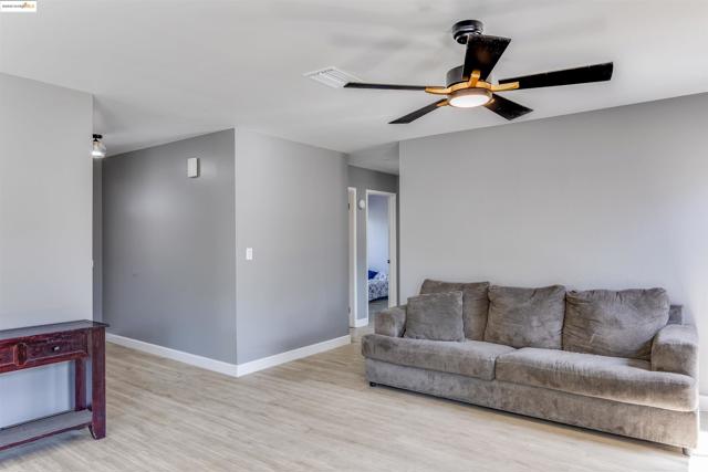 2158 Ackerman Dr, Pittsburg CA: https://media.crmls.org/mediaz/96b8f8d4-e7c8-4607-bd7f-0ae011e5a187.jpg