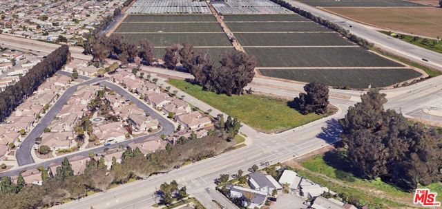 0 Oxnard Blvd, Oxnard CA: https://media.crmls.org/mediaz/96b911dc-e421-4900-ab27-4aa6ba0e9a9a.jpg