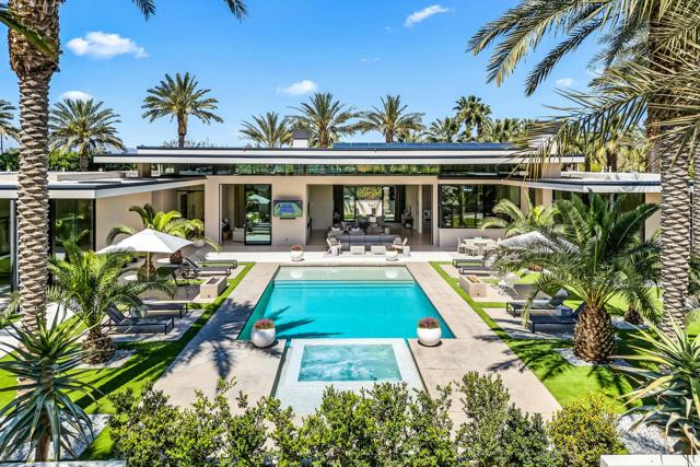 3 Makena Lane, Rancho Mirage CA: https://media.crmls.org/mediaz/96b9bf16-0321-4c17-ae47-c9738d313482.jpg
