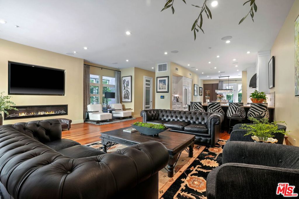 13017 Discovery Creek, Playa Vista, CA 90094