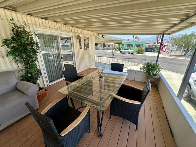 32660 Bloomfield Avenue, Thousand Palms CA: https://media.crmls.org/mediaz/96bb3edd-31b2-410b-b62a-46480435763b.jpg