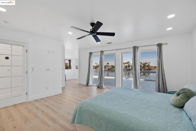 740 Discovery Bay Blvd, Discovery Bay CA: https://media.crmls.org/mediaz/96bc8622-1567-4804-a053-65ea0012ea6b.jpg