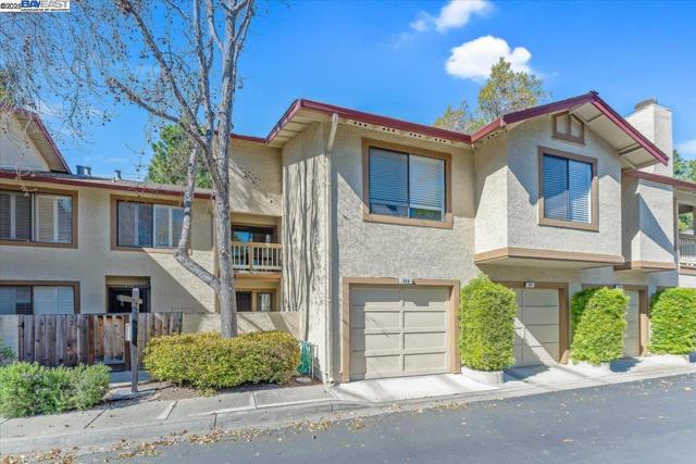 968 Huntington Terrace, Fremont CA: https://media.crmls.org/mediaz/96bd2447-1c85-4374-9b7d-5a28bc045519.jpg