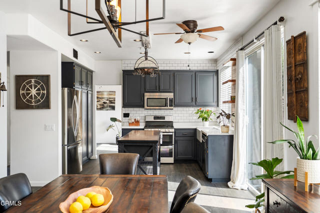 334 Potawatome Street, Ventura CA: https://media.crmls.org/mediaz/96bd26c3-5e2a-48fd-8783-c7401f79c04f.jpg