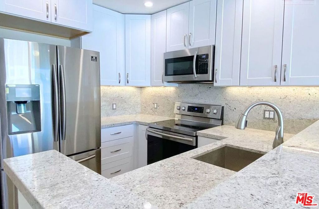 1731 Colby Avenue #202