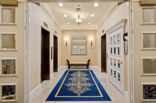3890 Nobel Drive, San Diego CA: https://media.crmls.org/mediaz/96c13f70-2765-4434-81c2-965460c53e98.jpg