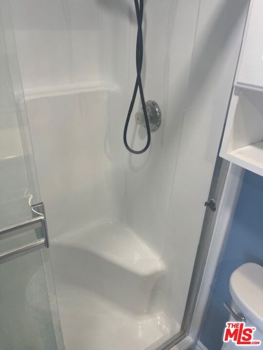 533 W 219th Street, Carson CA: https://media.crmls.org/mediaz/96c1c7d9-41d6-43a7-8718-4f81c266a267.jpg