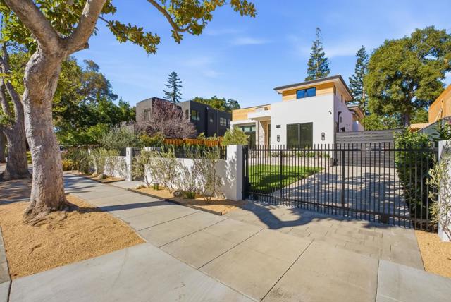 543 Tennyson Avenue, Palo Alto CA: https://media.crmls.org/mediaz/96c2c73d-d728-46b2-a481-65f346dac4e3.jpg