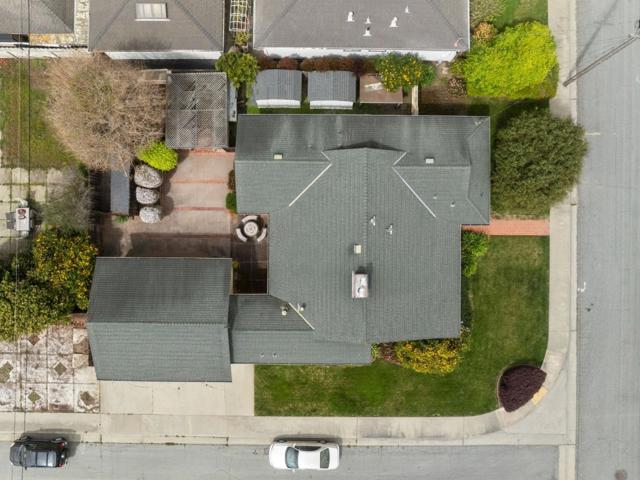 101 Bronson Street, Watsonville CA: https://media.crmls.org/mediaz/96c32213-0faf-4143-8e9a-92dce8c9d448.jpg