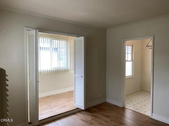 1420 E Wilson Avenue, Glendale CA: https://media.crmls.org/mediaz/96c3b2c1-6a7b-42e6-83f2-65cfb857f380.jpg