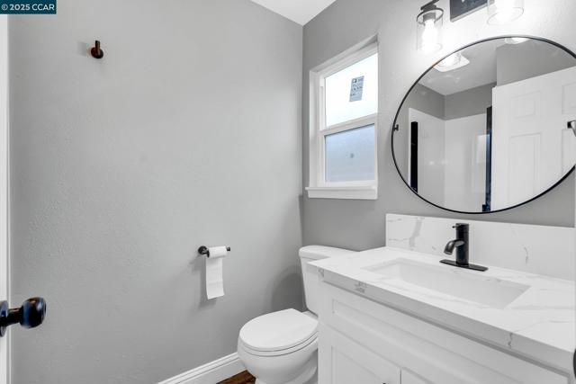 1330 Aster Dr, Antioch CA: https://media.crmls.org/mediaz/96c4058e-441a-4409-a904-15638063c552.jpg