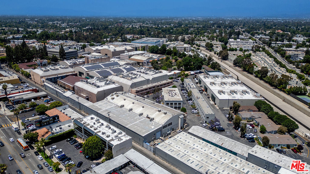 3838 Buena Park DriveStudio City img 52