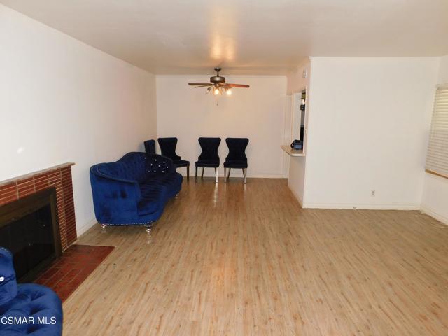 6213 Whitsett Avenue, North Hollywood CA: https://media.crmls.org/mediaz/96c4638a-9b6d-421d-a10d-c954a535daeb.jpg