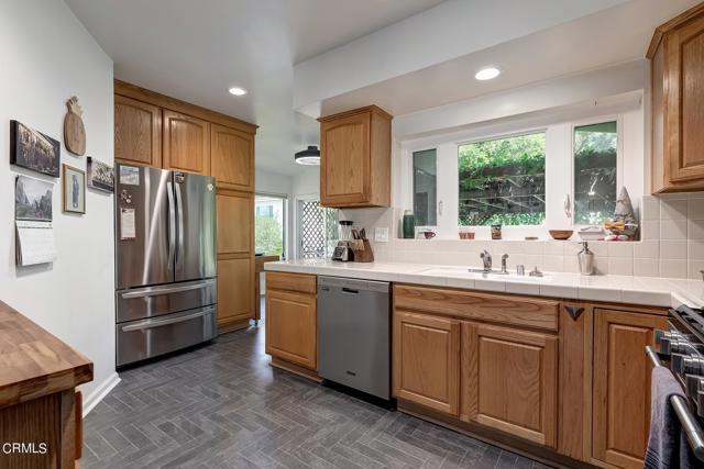 Detail Gallery Image 9 of 42 For 6531 Tokay Rd, Tujunga,  CA 91042 - – Beds | – Baths
