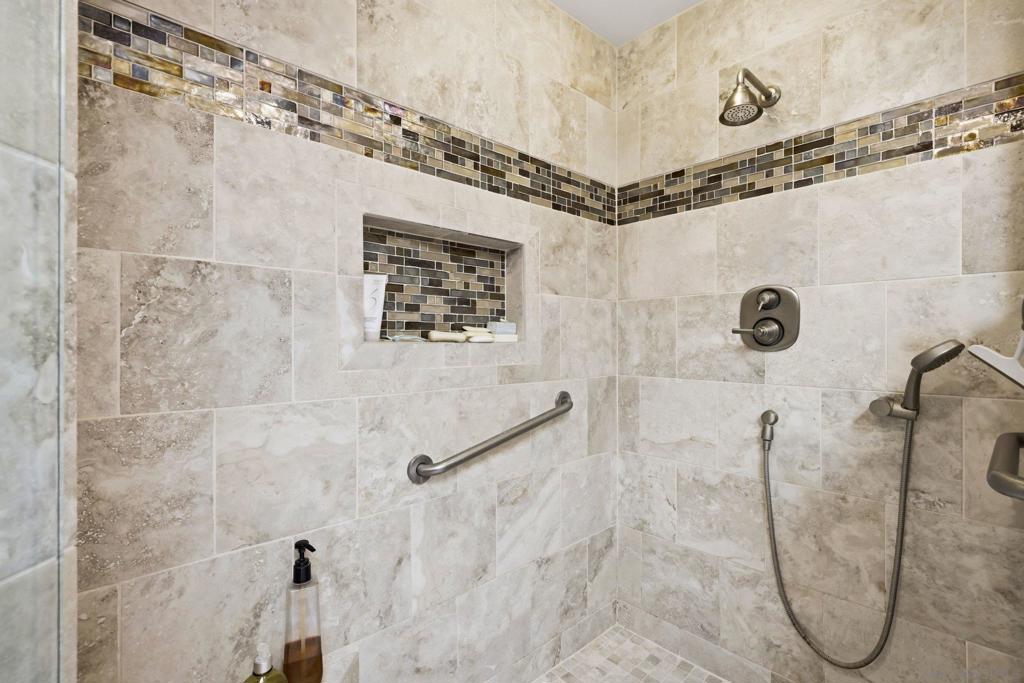 2954 Bayside Walk - photo 20