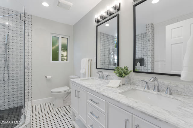 568 Bristol Avenue, Simi Valley CA: https://media.crmls.org/mediaz/96c4f2e4-449a-493a-acd7-130c9468c848.jpg