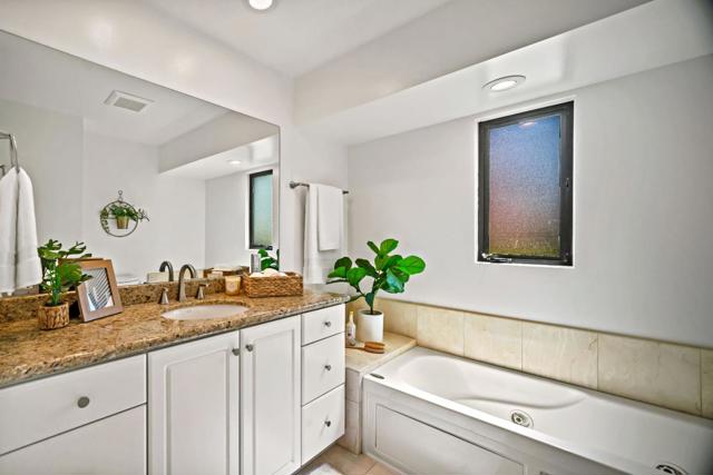 137 Del Mesa Carmel, Carmel CA: https://media.crmls.org/mediaz/96c52390-5646-4dec-ac8c-7f82848c9c19.jpg