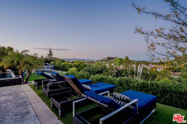 6 Bed Home for Sale in Calabasas, California