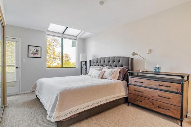 5 W Bellevue Avenue, San Mateo CA: https://media.crmls.org/mediaz/96c662fc-7571-4f2c-b5ce-128652b59568.jpg