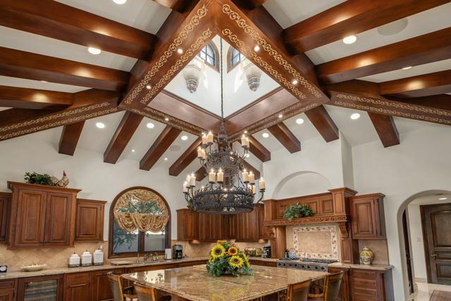 52345 Via Savona, La Quinta CA: https://media.crmls.org/mediaz/96c88fb5-55aa-4618-bf03-e5e9a3cc82e1.jpg