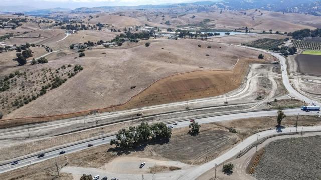 0 Union Road, Hollister CA: https://media.crmls.org/mediaz/96c9eb41-d1db-4970-b052-9bdd243a9291.jpg