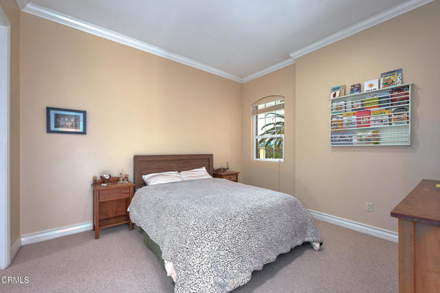 1690 Calle Tierra Vista, Camarillo CA: https://media.crmls.org/mediaz/96ca3bfa-404c-4fa0-966a-1e056b13e35b.jpg