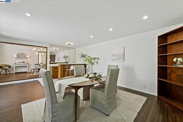 7606 Desertwood Ln, Pleasanton CA: https://media.crmls.org/mediaz/96ca6478-177e-453e-b5f1-65a0c9ec2e3f.jpg