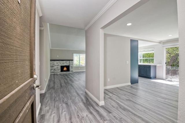 Detail Gallery Image 6 of 35 For 6428 El Perico Ln, Carlsbad,  CA 92009 - 4 Beds | 2 Baths