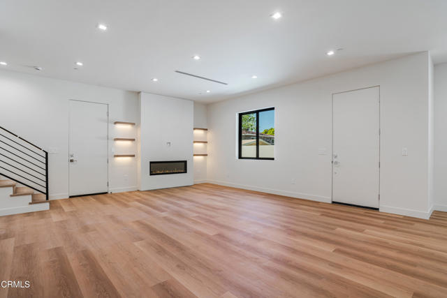 Detail Gallery Image 50 of 68 For 2821 Los Robles Rd, Thousand Oaks,  CA 91362 - 3 Beds | 2/1 Baths