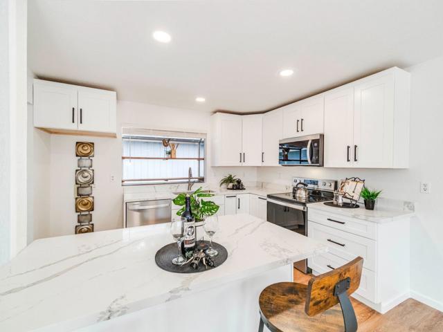 653 Martinique Court, San Jose CA: https://media.crmls.org/mediaz/96cb1cf6-4251-452c-8768-7fee2e204b14.jpg