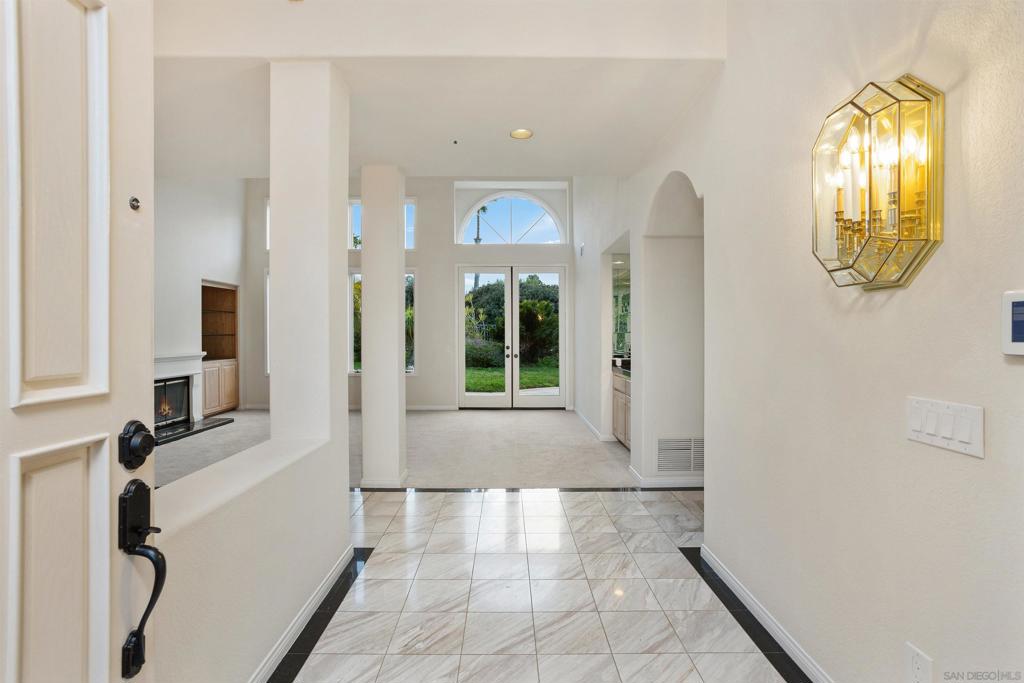 MLS #250025835SD img 11