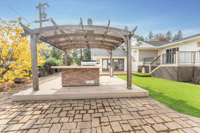 Detail Gallery Image 19 of 26 For 1840 Branscomb Road Rd, Laytonville,  CA 95454 - 3 Beds | 2 Baths